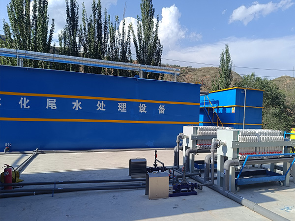 今天來聊一下污水處理過程中所有用到的絮凝劑PAM